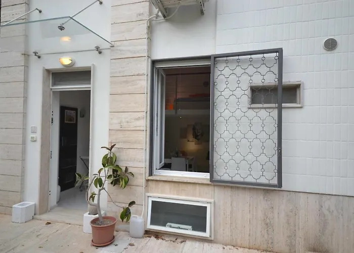 Bed and Breakfast Golden Bay Trani